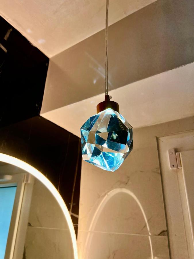 Palais 5Min Luxury&Cinema Studio Cannes Exteriör bild